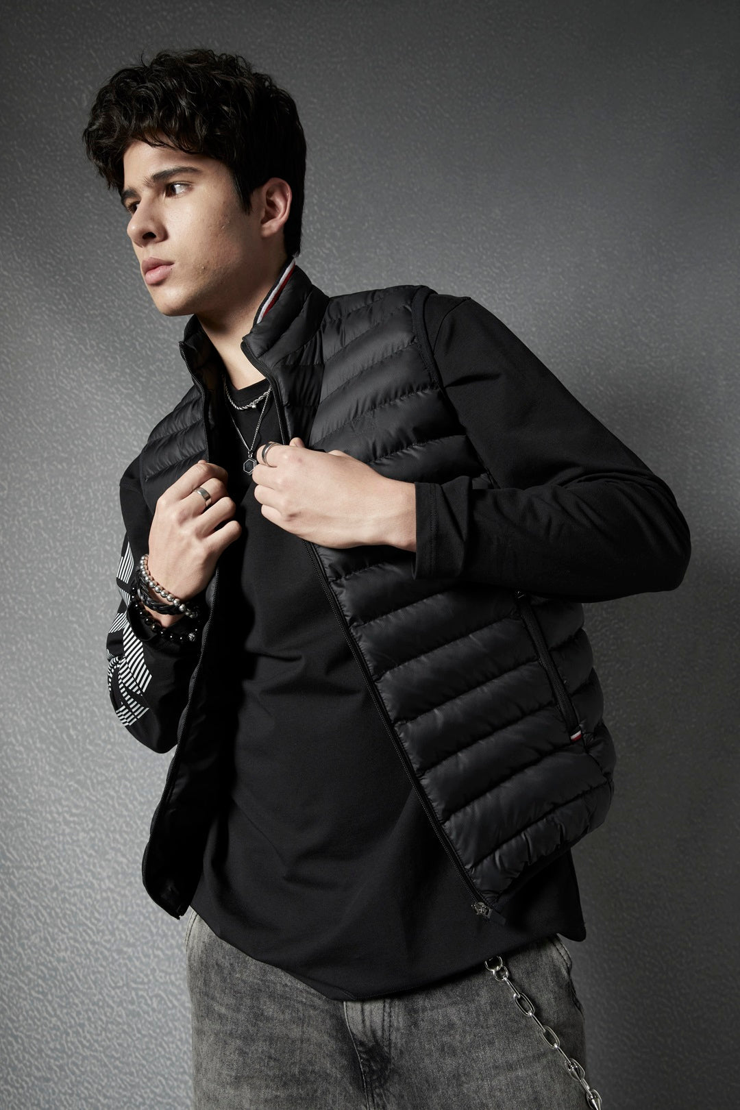 Men Regular Fit Premium Front Pocket Full Zip Black Full Sleeve Jacket