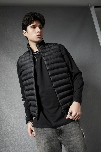 Men Regular Fit Premium Front Pocket Full Zip Black Full Sleeve Jacket